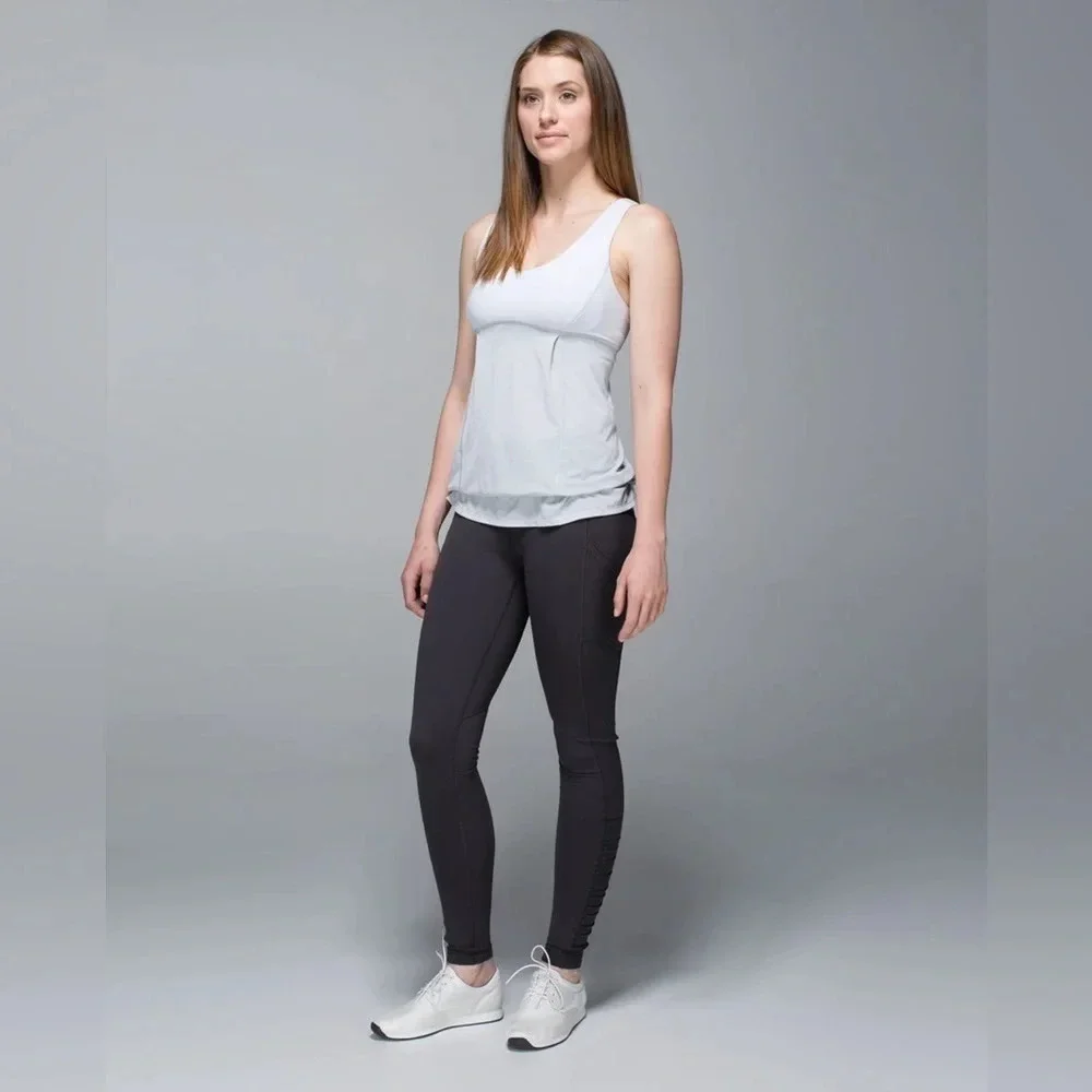 Lululemon Run: Ta Ta Topper White Gray Stripe Size 8 Yoga Active‎ Workout Top